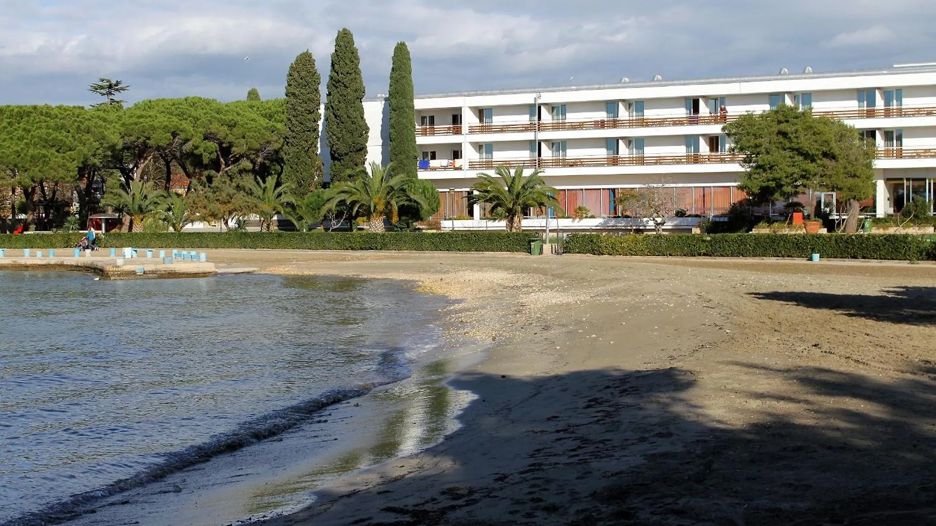 Apartments With A Parking Space Zadar - 23459